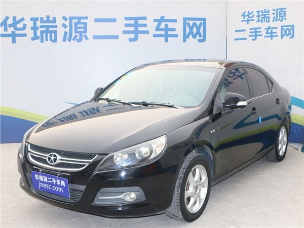 1.8万的B级家用轿车 颜值爆表 2011挂牌 除去喷点漆其它没问题
