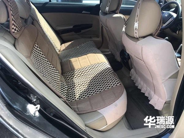 6万买B级车—本田雅阁,自动挡易操控,综合车子的状况好