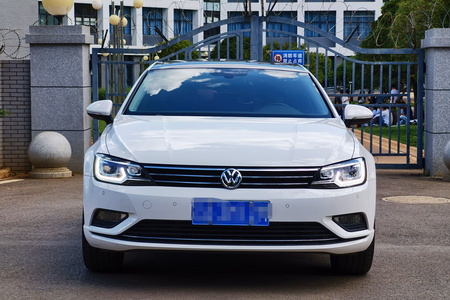 怒江二手大众凌渡 2017款 280TSI 双离合 豪华版