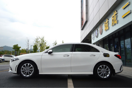 金华二手奔驰A级 2020款 A 200 L 运动轿车
