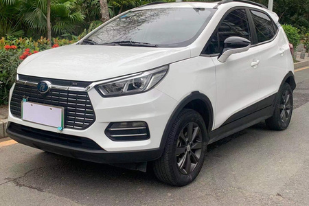 深圳二手比亚迪元新能源 2019款 EV360 智联领享版