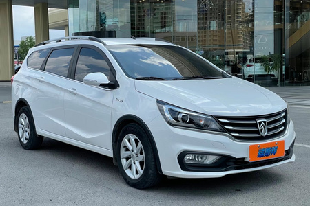 乌鲁木齐二手宝骏310W 2017款 1.5L 手动 时尚型 国V