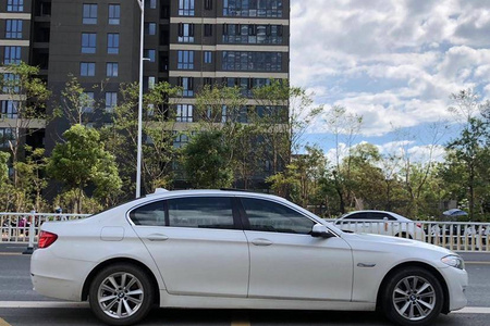 随州二手宝马5系 2010款 523Li 2.5L 手自一体 标准型